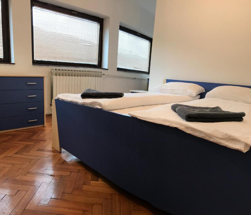 Apartmani Kosuta Tjentiste Esterno foto