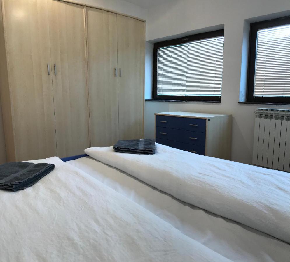 Apartmani Kosuta Tjentiste Esterno foto