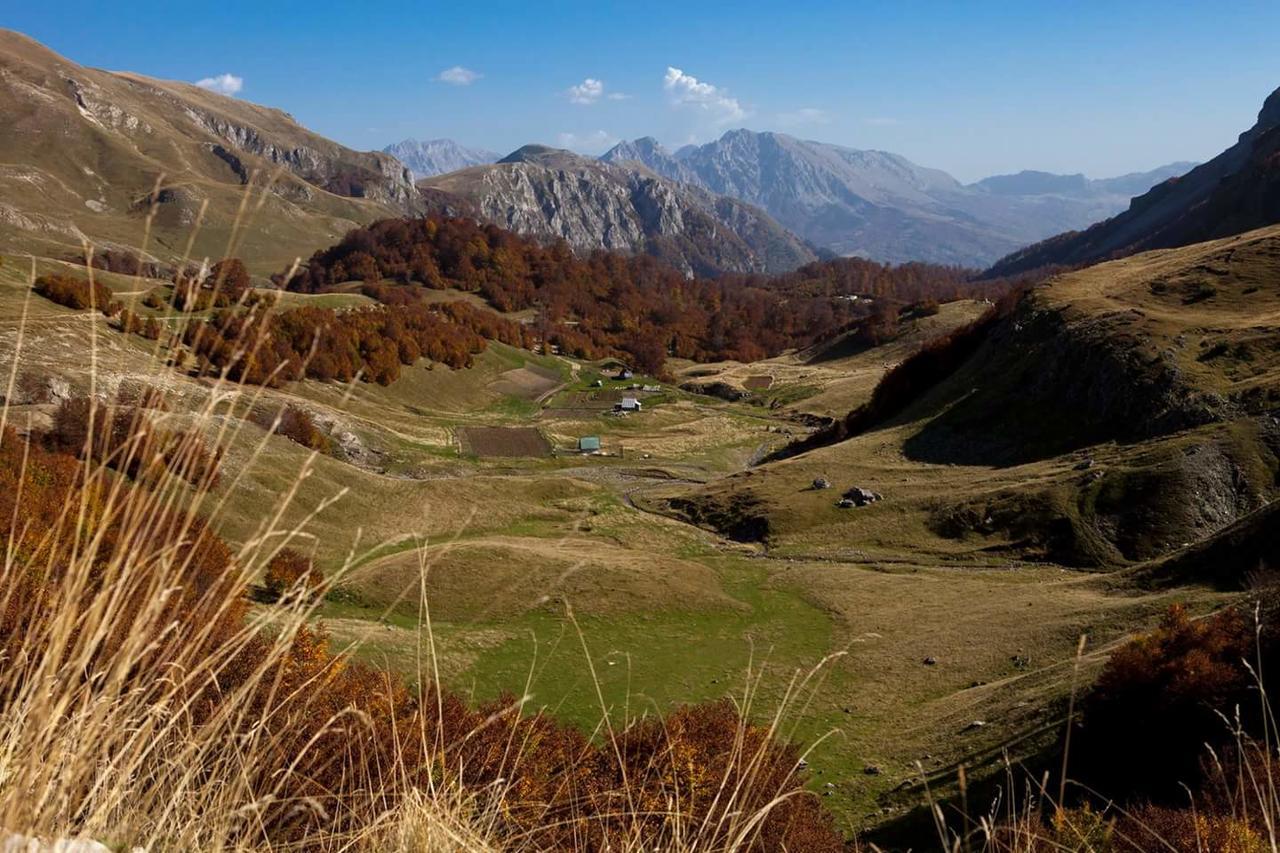 Apartmani Kosuta Tjentiste Esterno foto