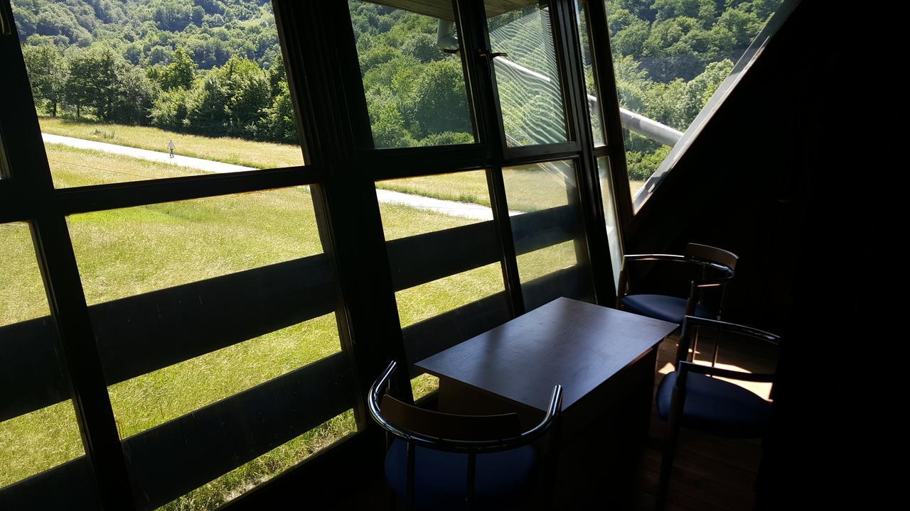 Apartmani Kosuta Tjentiste Esterno foto